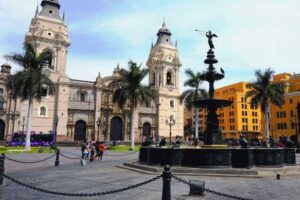 lugares turisticos cerca de Lima