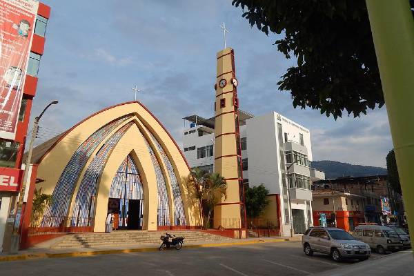 la catedral de jaen cajamarca