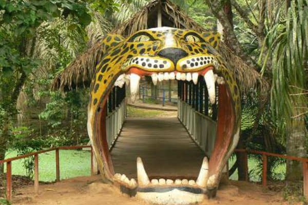 parque natural de pucallpa region ucayali